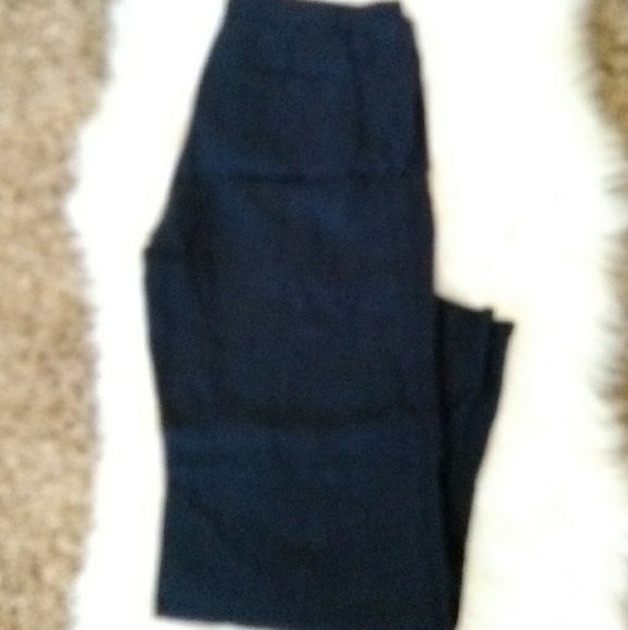 Banana Republic linen pants - Picture 3 of 4